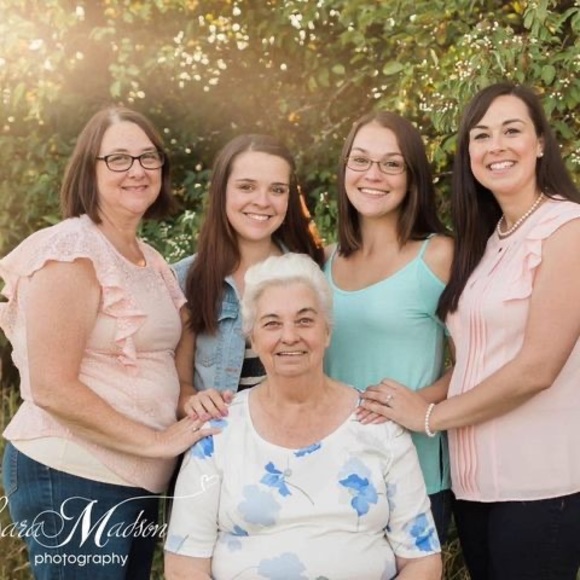 Meet the Posher Other - Meet your Posher, Brianna